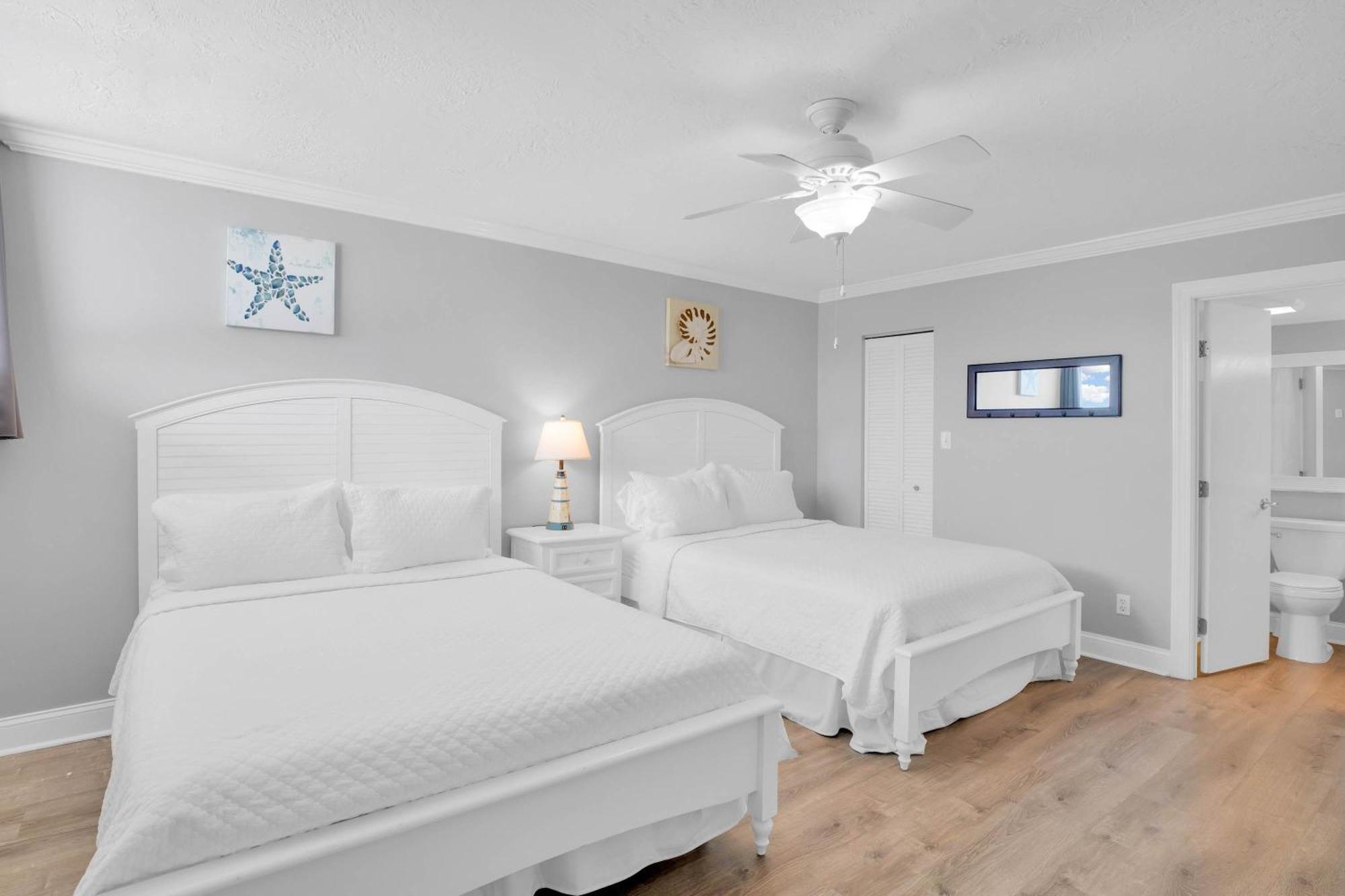 Eleuthera - 2X2 Fully Updated Old Town Waterfront Corner Condo Кі-Вест Екстер'єр фото
